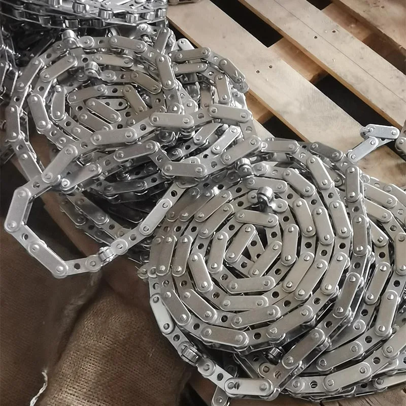Lifting leaf chain